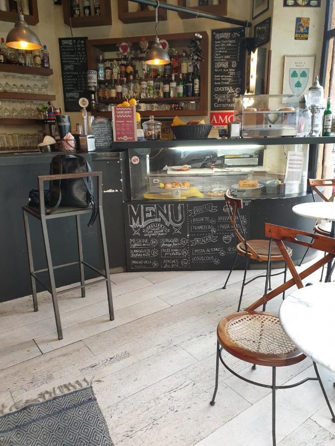 Lombardo Acomodação com café da manhã Roma Exterior foto