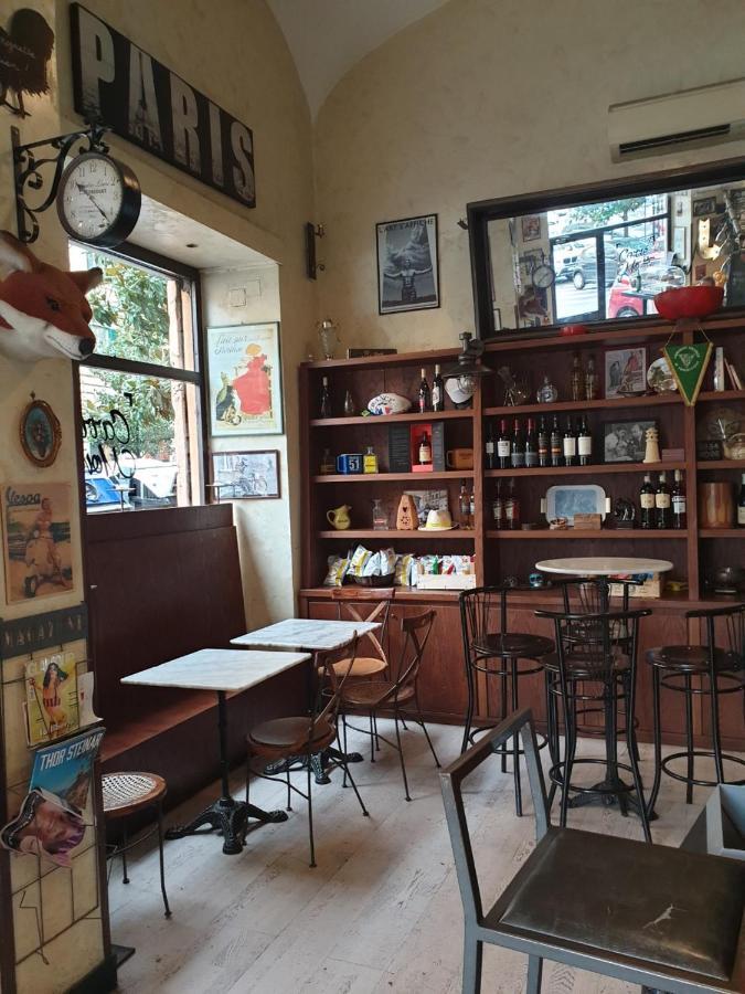 Lombardo Acomodação com café da manhã Roma Exterior foto